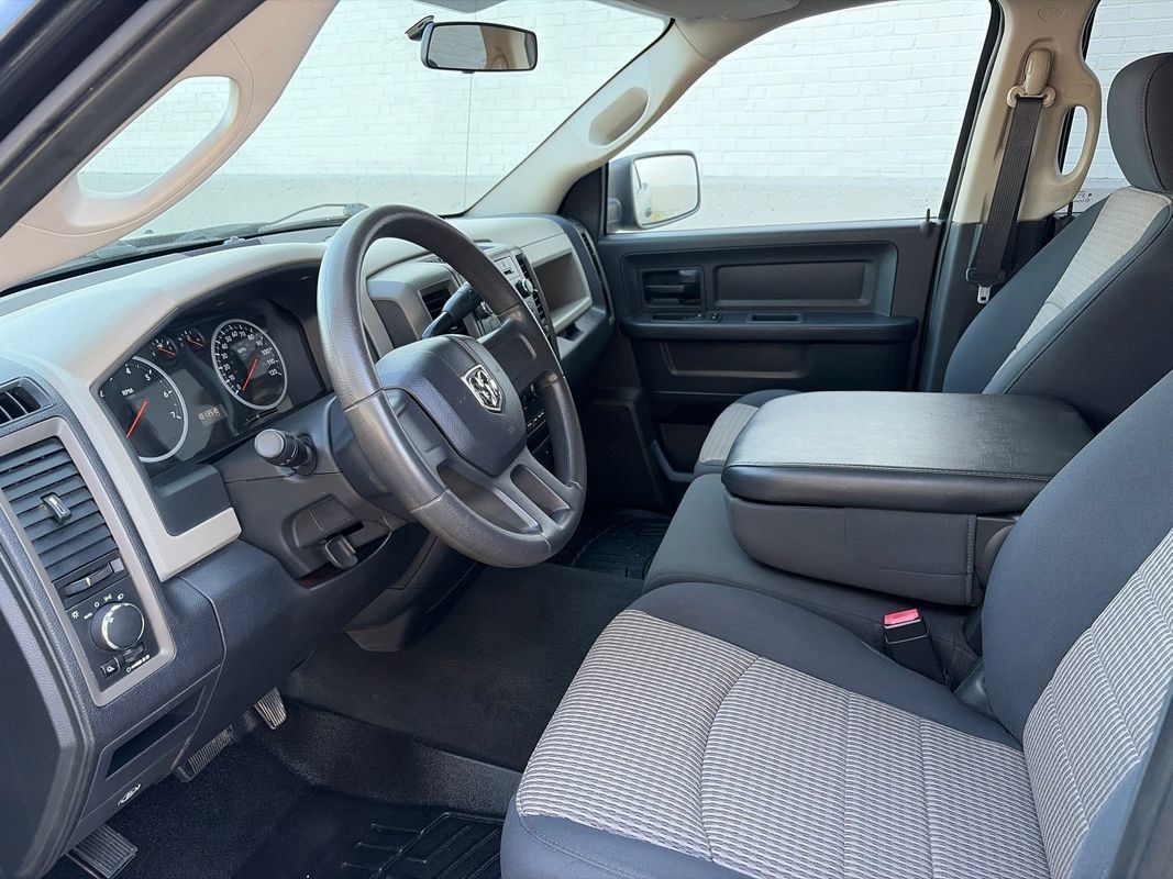 Used 2011 RAM 1500 ST w/ ST Popular Equipment Group AWD/4WD image 6