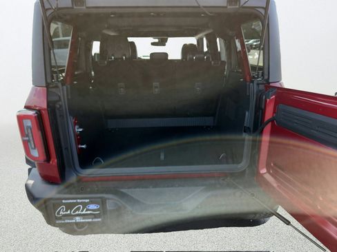 New 2026 Ford Bronco Outer Banks w/ Sasquatch Package AWD/4WD image 31
