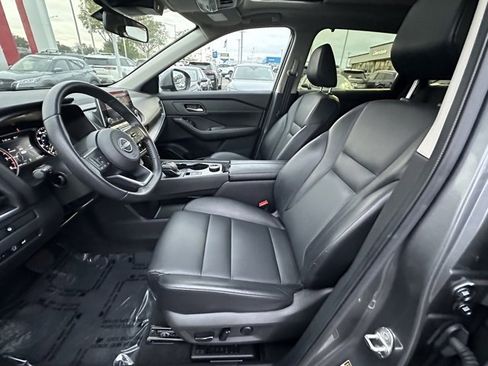 Certified 2024 Nissan Rogue SV w/ SV Premium Package image 24