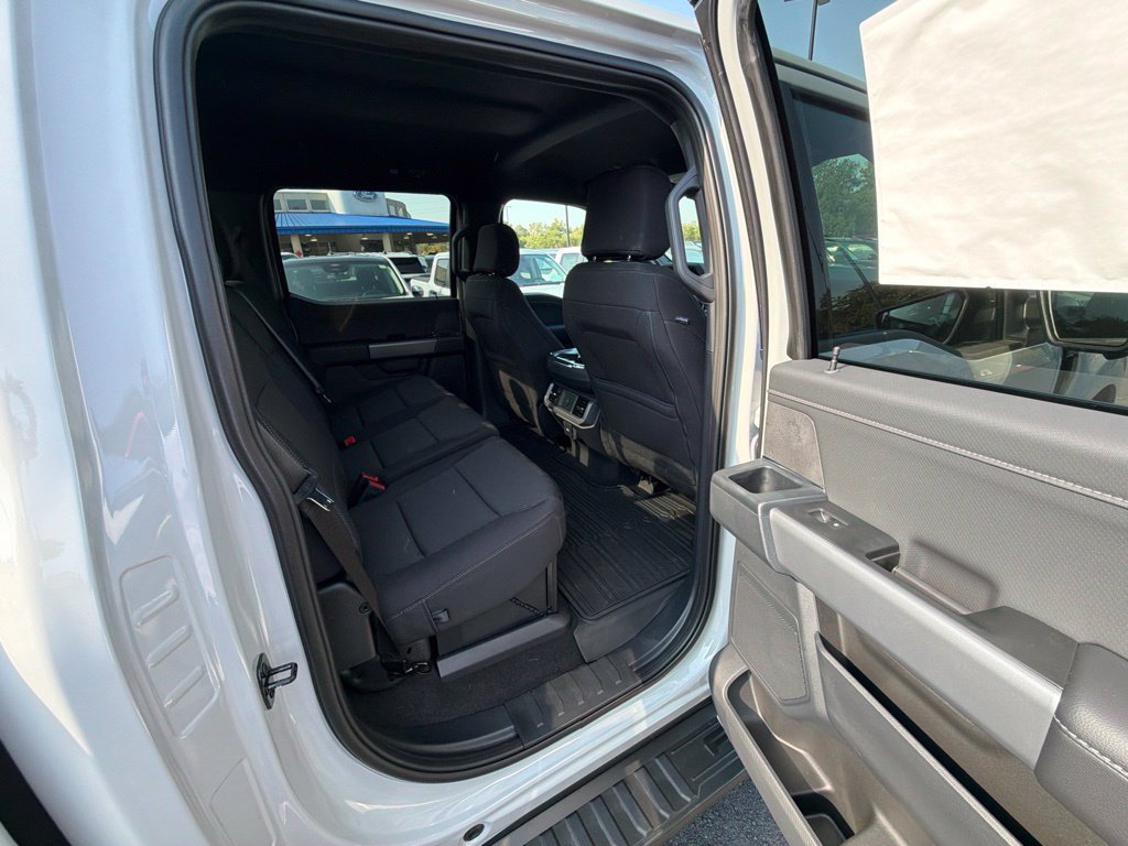 New 2026 Ford F150 XLT w/ Equipment Group 302A MID AWD/4WD image 18