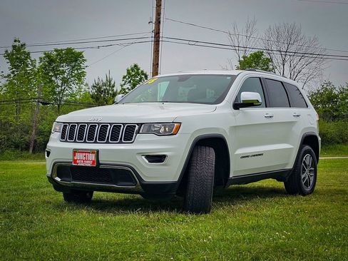 Used 2018 Jeep Grand Cherokee Limited AWD/4WD image 7