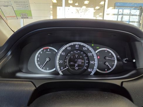 Used 2014 Honda Accord EX-L image 34