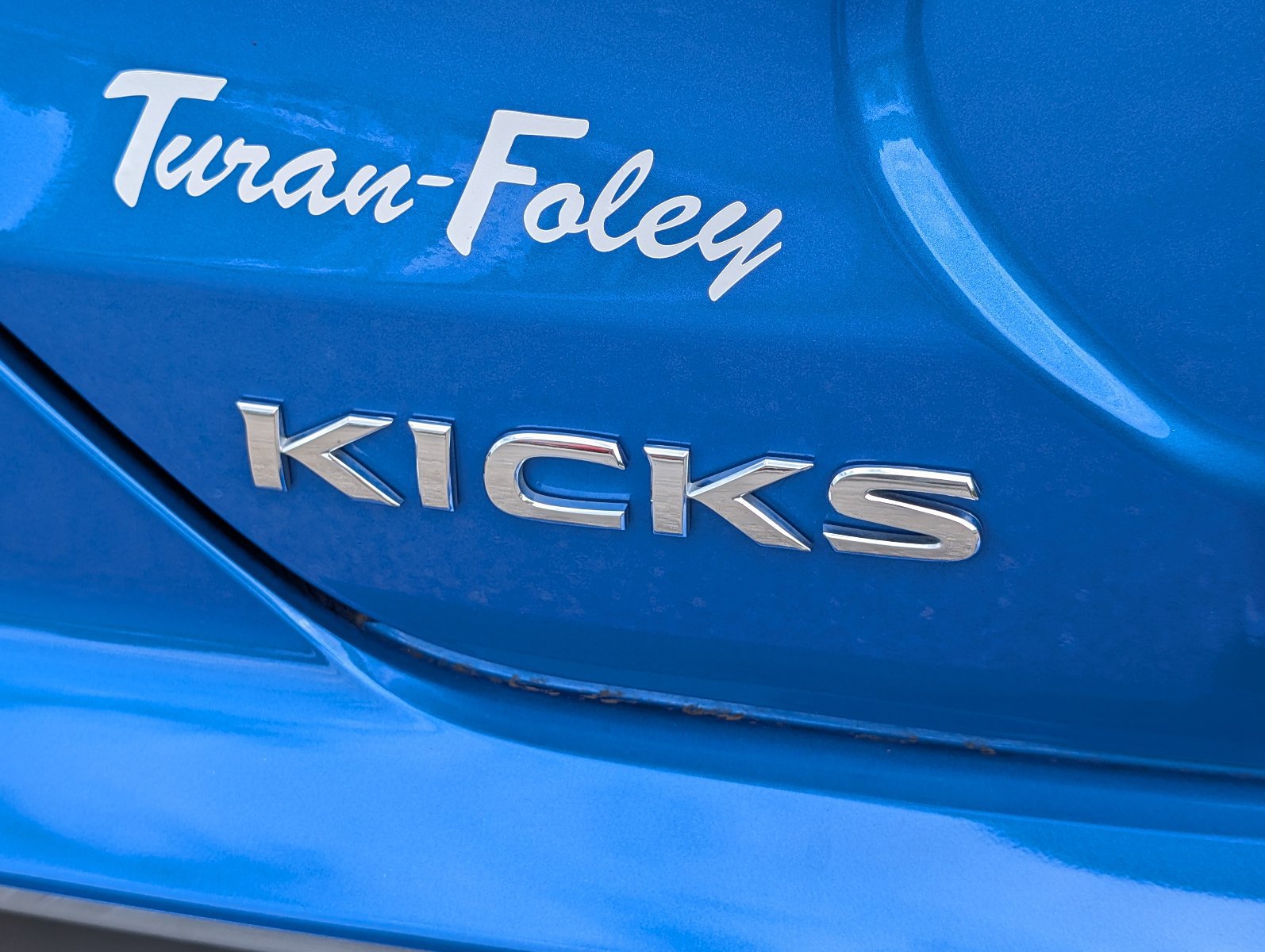 Used 2024 Nissan Kicks S FWD image 6
