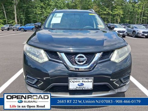 Used 2015 Nissan Rogue SV AWD/4WD image 23