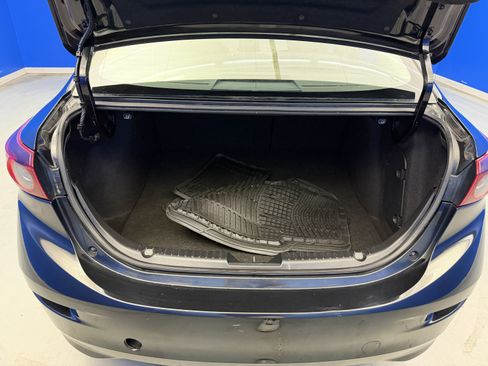 Used 2015 MAZDA MAZDA3 i Sport FWD image 24