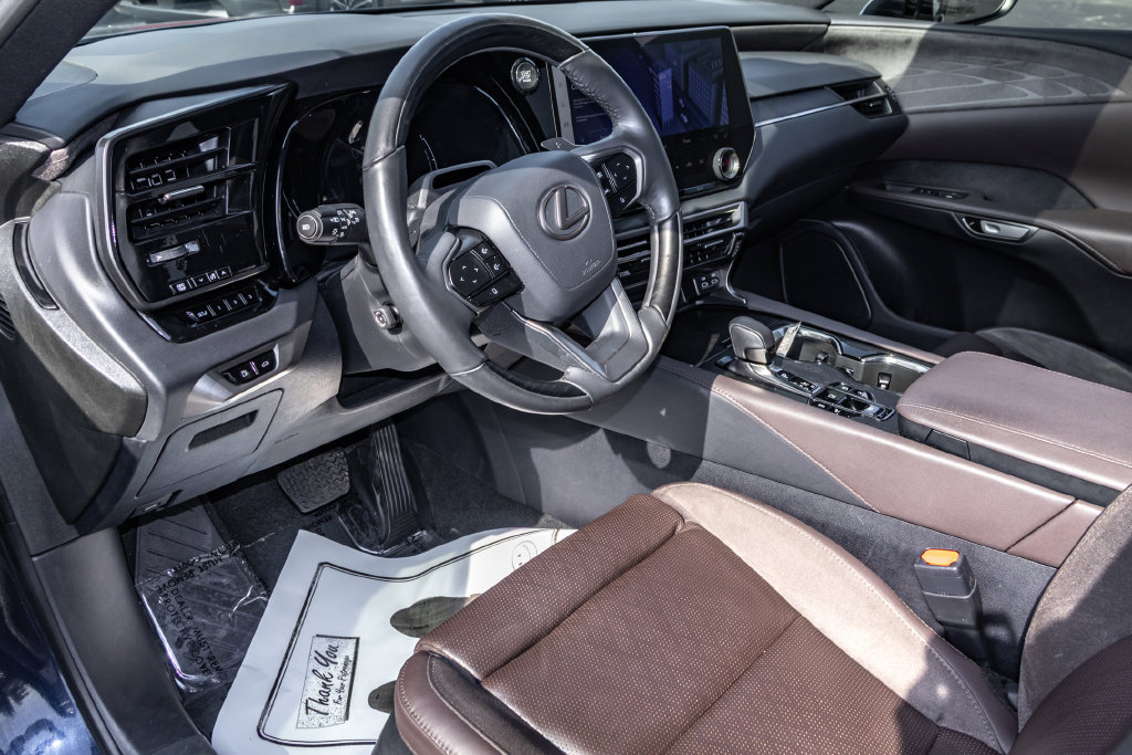 Used 2023 Lexus RX 350 AWD w/ Cold Area Package image 15