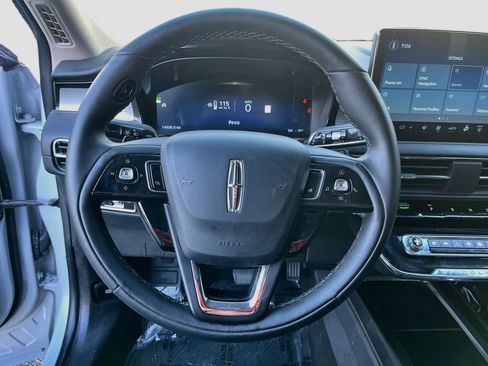 Used 2025 Lincoln Corsair FWD w/ Equipment Group 101A image 11