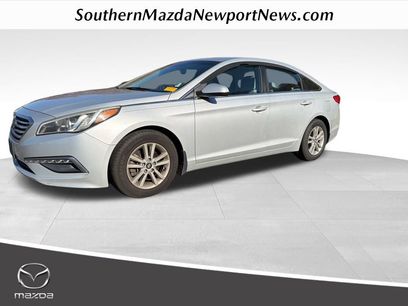 Used 2015 Hyundai Sonata SE w/ Option Group 09