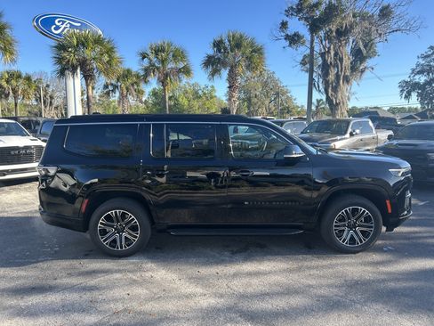 New 2026 Jeep Grand Wagoneer image 32