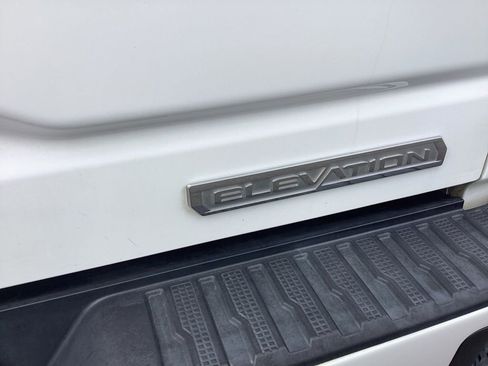 Used 2021 GMC Sierra 1500 Elevation AWD/4WD image 12