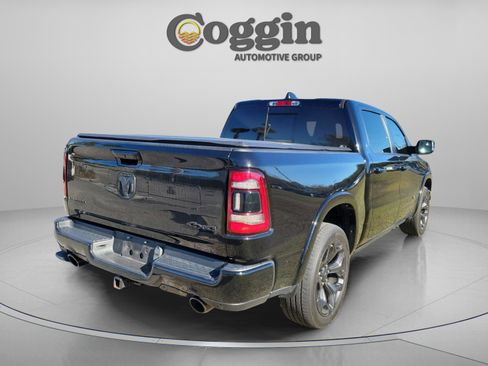 Used 2022 RAM 1500 Limited w/ Night Edition image 4