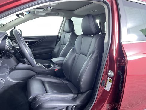 Used 2022 Subaru Outback Limited AWD/4WD image 14