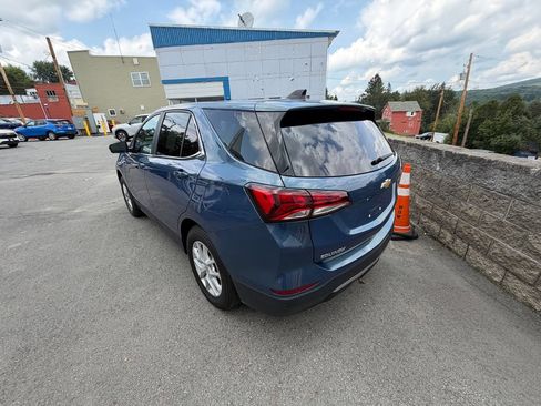 Used 2024 Chevrolet Equinox LT AWD/4WD image 4
