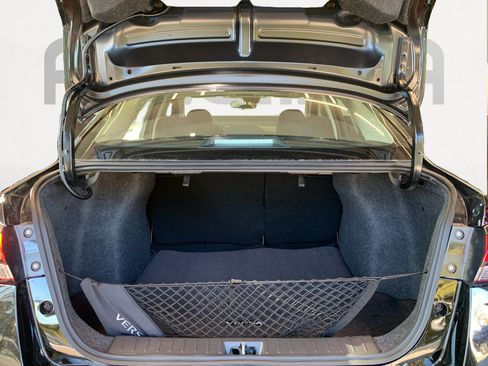 New 2025 Nissan Versa SR w/ Trunk Package image 13