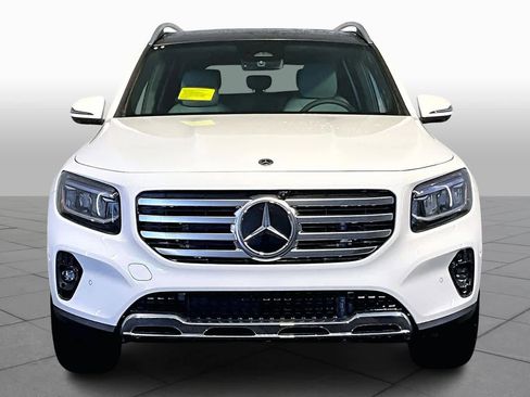 New 2026 Mercedes-Benz GLB 250 4MATIC image 2