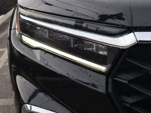 Used 2024 Honda Pilot EX-L image 11