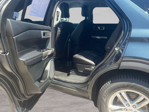 Certified 2023 Ford Explorer XLT w/ Equipment Group 202A AWD/4WD image 13