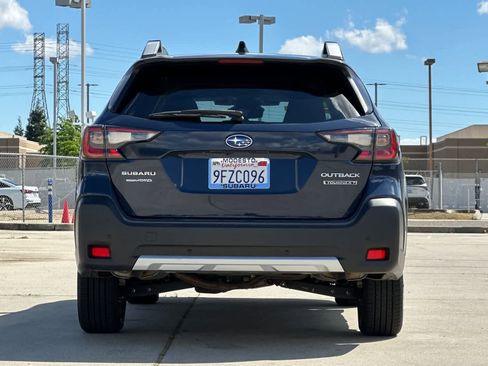 Certified 2023 Subaru Outback Touring XT AWD/4WD image 4