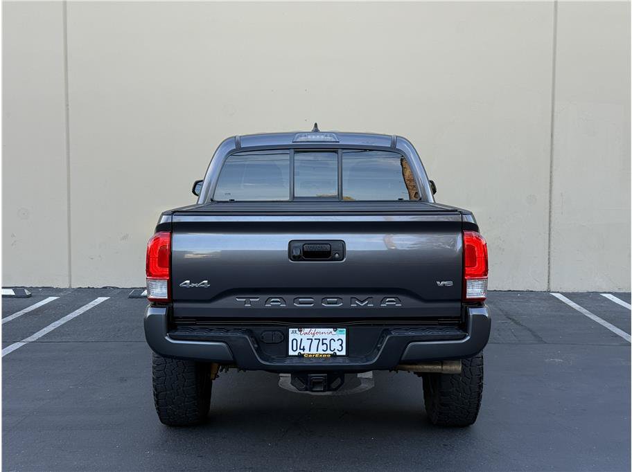 Used 2017 Toyota Tacoma SR w/ Tow Package AWD/4WD image 6