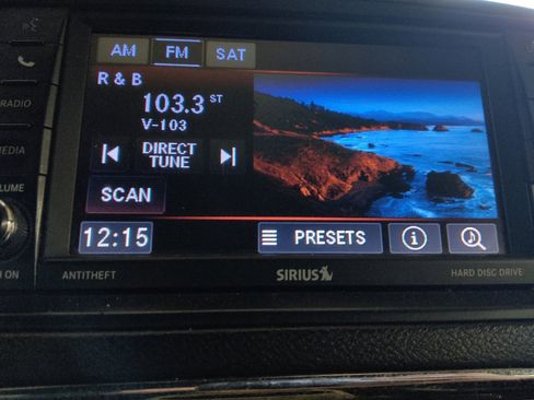 Used 2019 Dodge Grand Caravan SXT FWD image 25