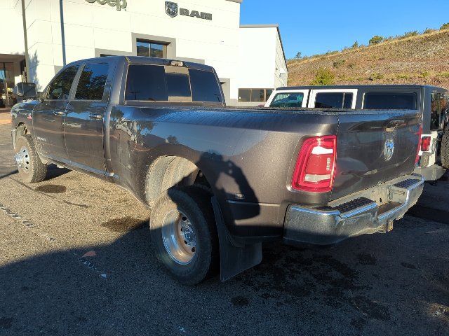 Used 2022 RAM 3500 Big Horn w/ Level B Equipment Group AWD/4WD image 4