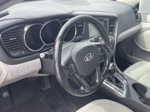 Used 2011 Kia Optima EX image 7