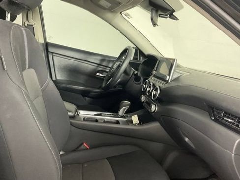Used 2024 Nissan Sentra SV FWD image 16