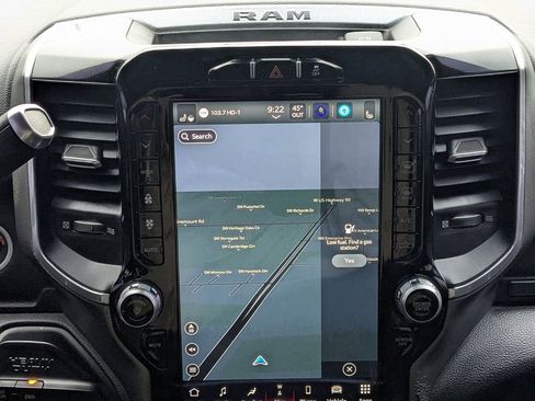 Used 2022 RAM 2500 Laramie w/ Night Edition image 30