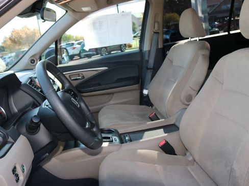 Used 2020 Honda Pilot EX image 26