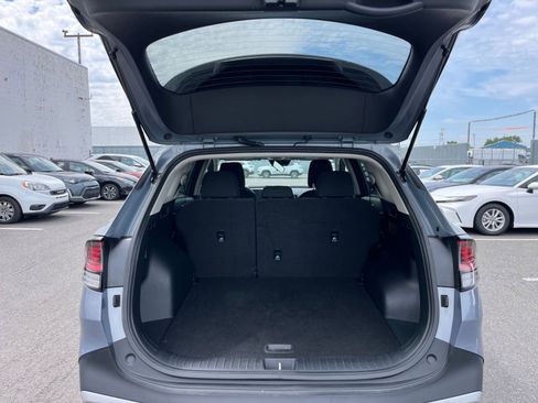 Used 2025 Kia Sportage LX FWD image 30
