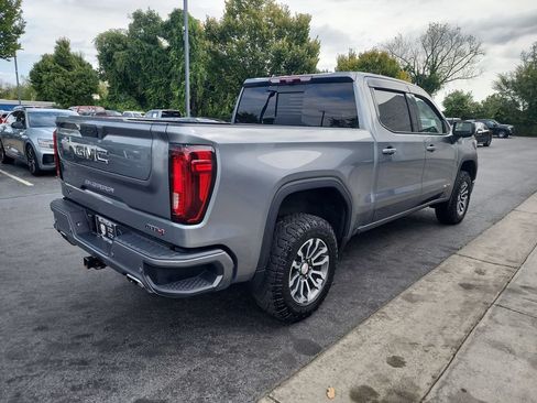 Used 2021 GMC Sierra 1500 AT4 w/ AT4 Premium Package AWD/4WD image 8