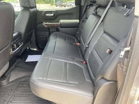 Used 2019 GMC Sierra 1500 Denali w/ Denali Ultimate Package AWD/4WD image 9