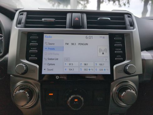 Certified 2024 Toyota 4Runner SR5 AWD/4WD image 23
