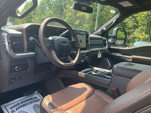 New 2026 Ford F350 King Ranch w/ Chrome Package AWD/4WD image 15