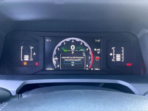 Used 2025 Toyota 4Runner SR5 AWD/4WD image 25