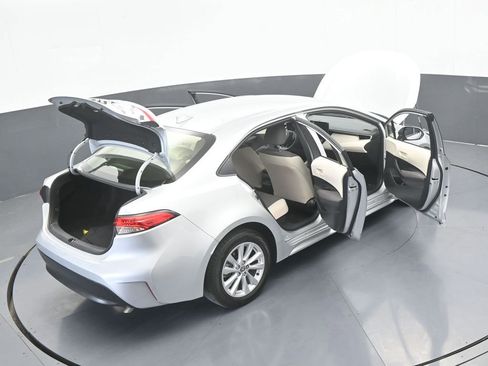 Used 2024 Toyota Corolla LE w/ LE Convenience Package image 57