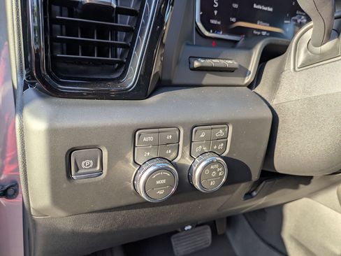 Used 2026 GMC Sierra 2500 AT4X AWD/4WD image 17