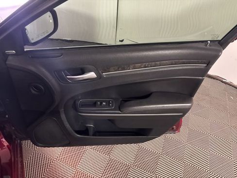 Used 2018 Chrysler 300 Limited w/ Safetytec Plus Group AWD/4WD image 20