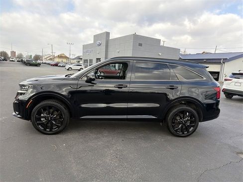 Used 2021 Kia Sorento SX image 7
