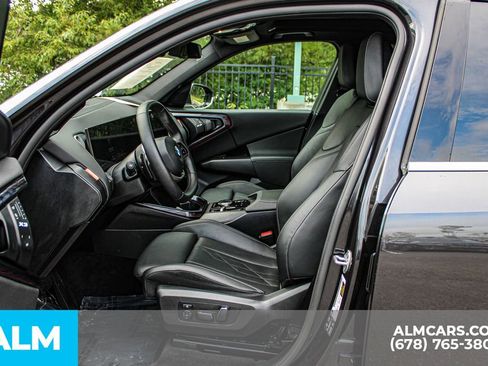 Used 2025 BMW X3 xDrive30i image 17