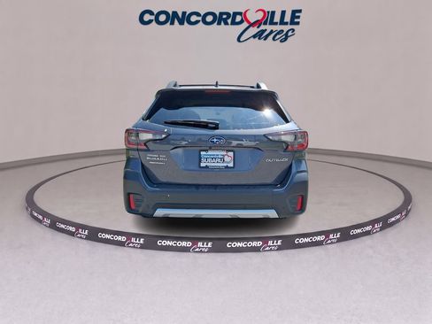 Used 2022 Subaru Outback Limited w/ Popular Package #2 AWD/4WD image 5