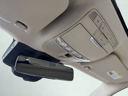 Used 2021 Mercedes-Benz E 350 4MATIC Sedan image 45