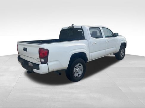 Used 2023 Toyota Tacoma SR image 4