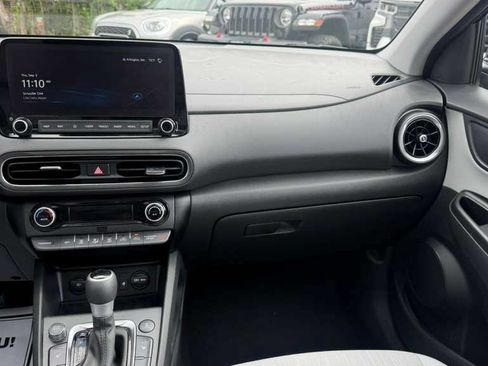 Certified 2023 Hyundai Kona SEL w/ Convenience Package AWD/4WD image 22