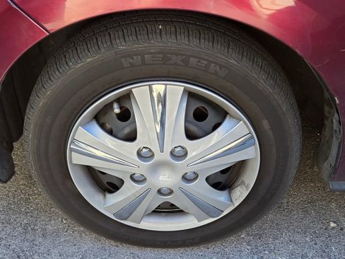 Used 2021 Mitsubishi Mirage ES image 5