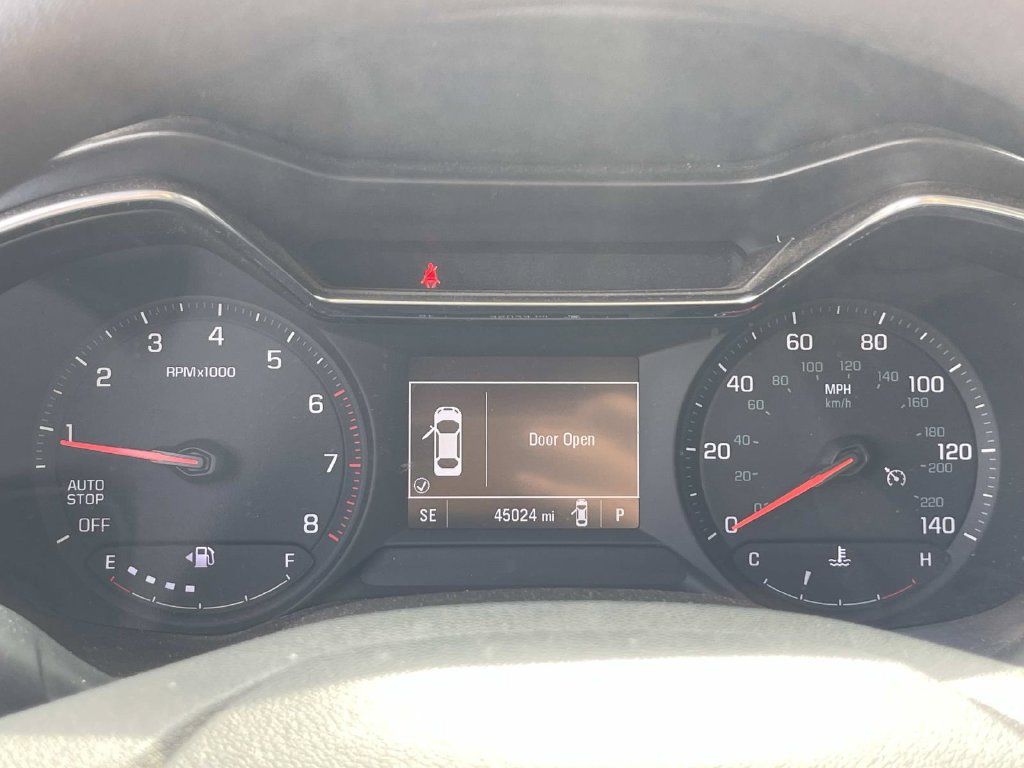 Used 2023 Chevrolet TrailBlazer LT w/ Convenience Package FWD image 26