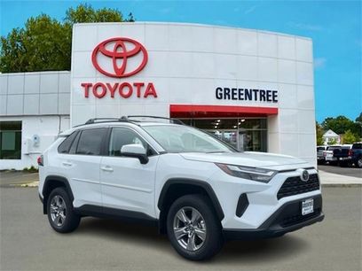 New 2025 Toyota RAV4 XLE