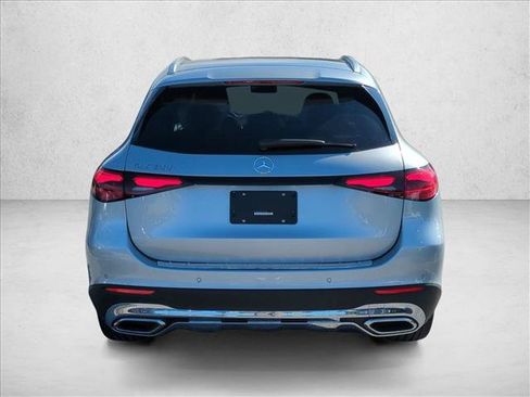 Used 2026 Mercedes-Benz GLC 300 image 8