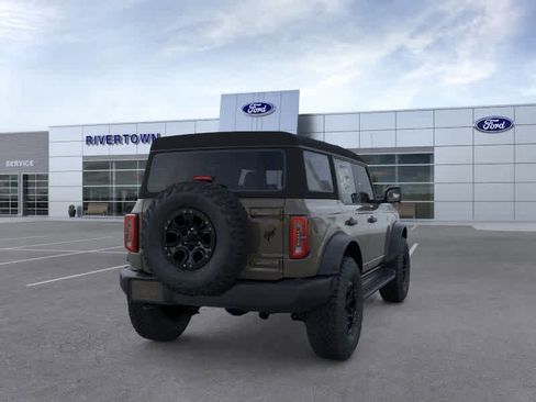 New 2026 Ford Bronco Outer Banks w/ Sasquatch Package image 8