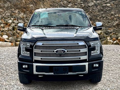 Used 2015 Ford F150 Platinum w/ Equipment Group 701A Luxury image 3